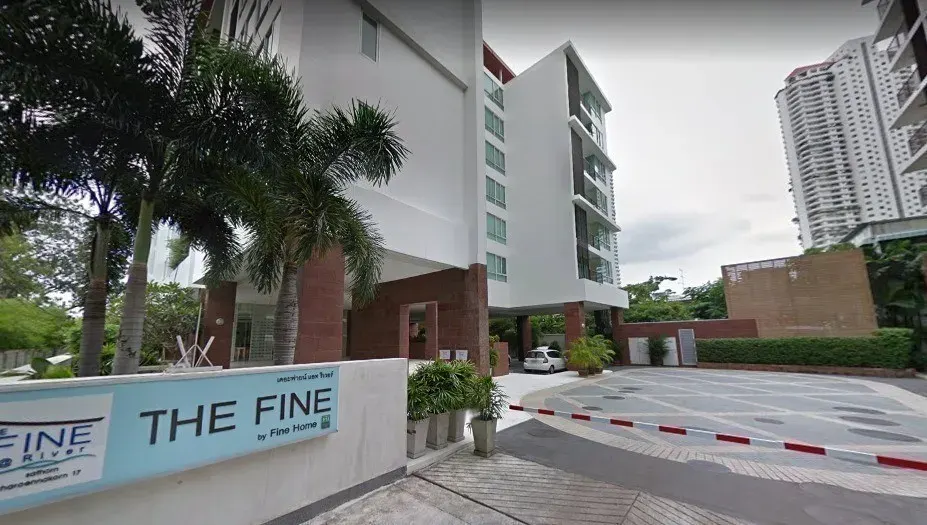 The Fine at River