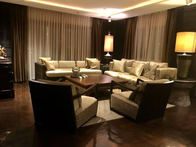 Condo · 3 室 · 3 卫 · 315 m²