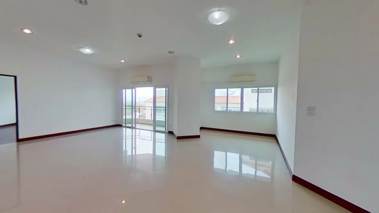 Condo · 2 ห้องนอน · 2 ห้องน้ำ · 118 m²