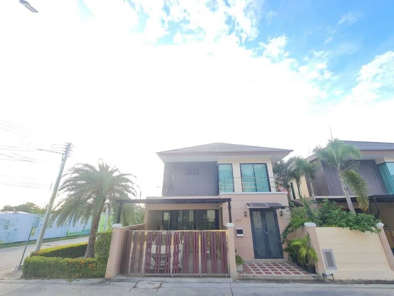 House · 3 ch. · 3 sdb · 198 m²
