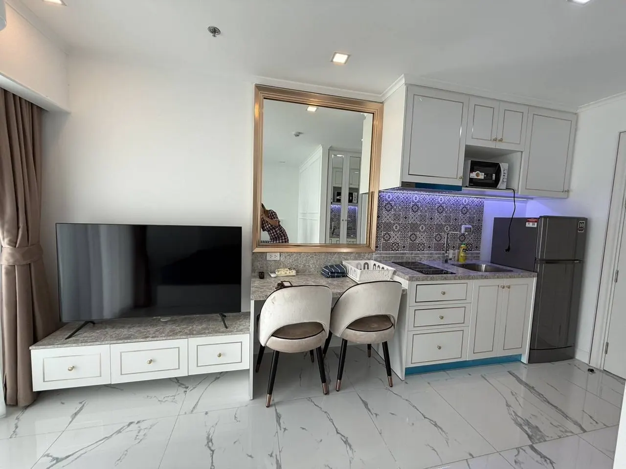 Condo · 1 卫 · 23 m²