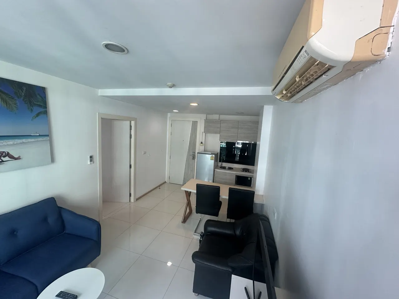 Condo · 1 bd · 1 ba · 37 m²