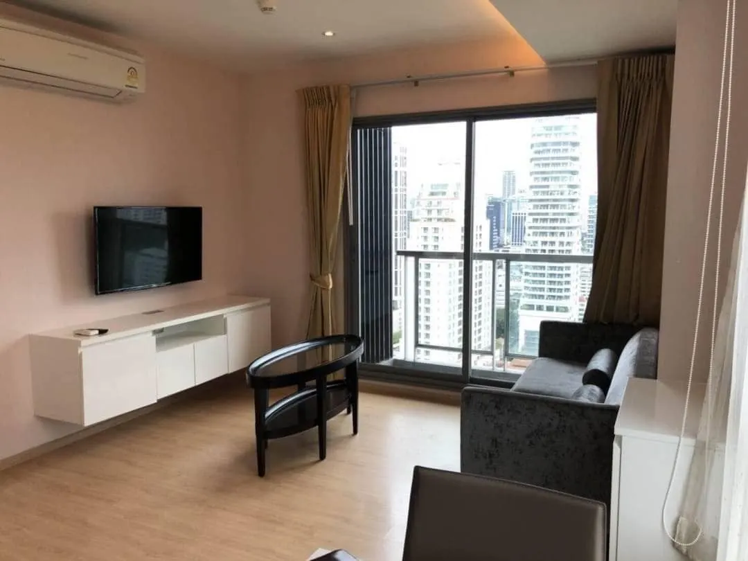 Condo · 1 室 · 1 卫 · 43 m²
