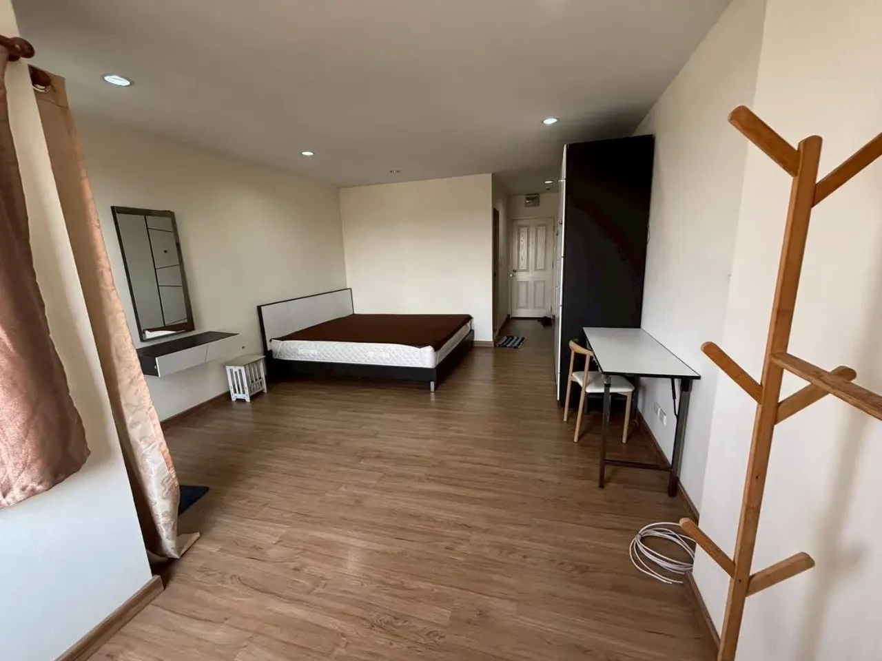 1 ba · 32 m²