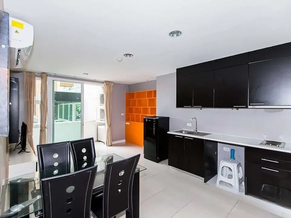 Condo · 2 ห้องนอน · 2 ห้องน้ำ · 70 m²