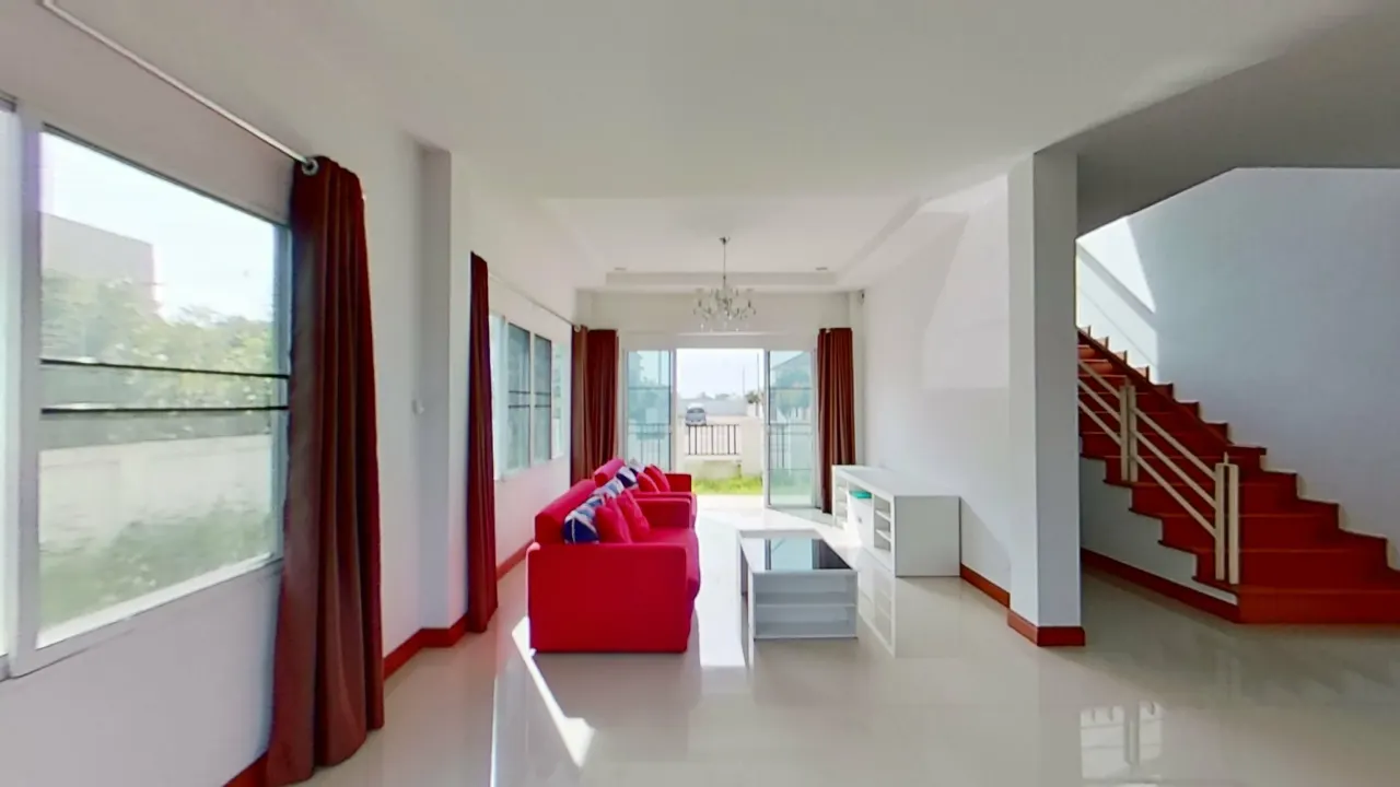 House · 3 bd · 3 ba · 127 m²