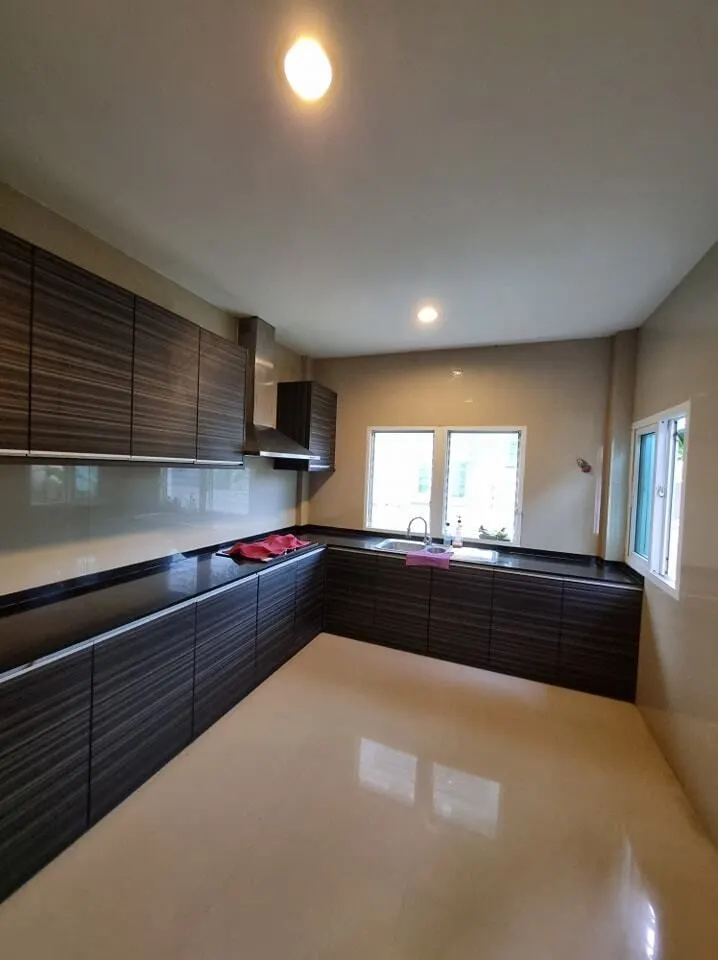 House · 3 ห้องนอน · 3 ห้องน้ำ · 480 m²