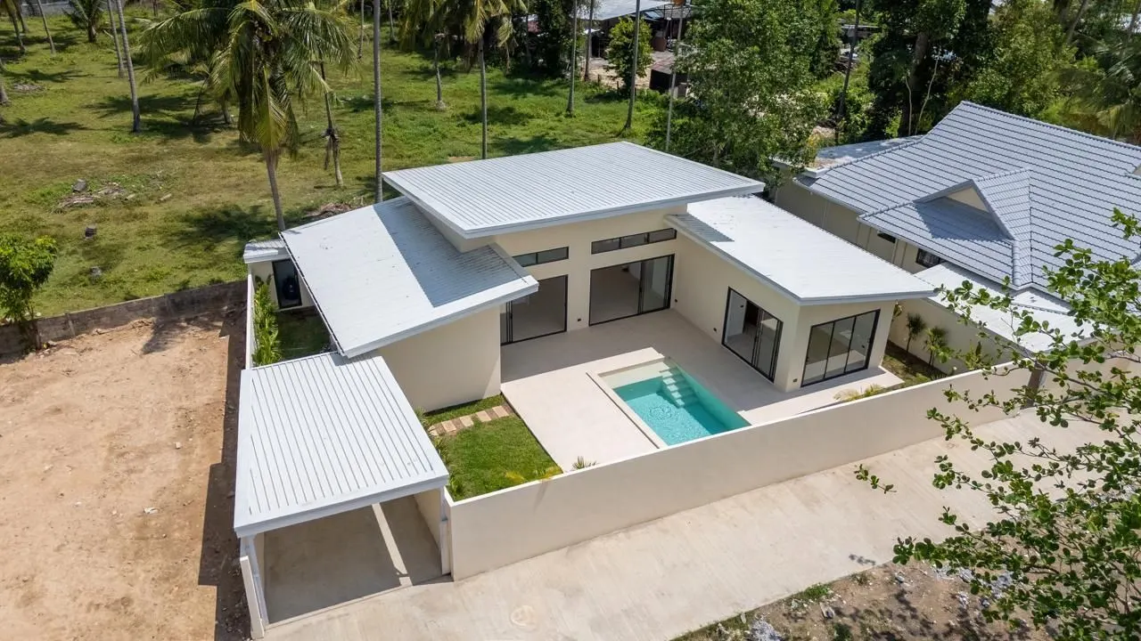 Villa · 3 bd · 3 ba · 110 m²