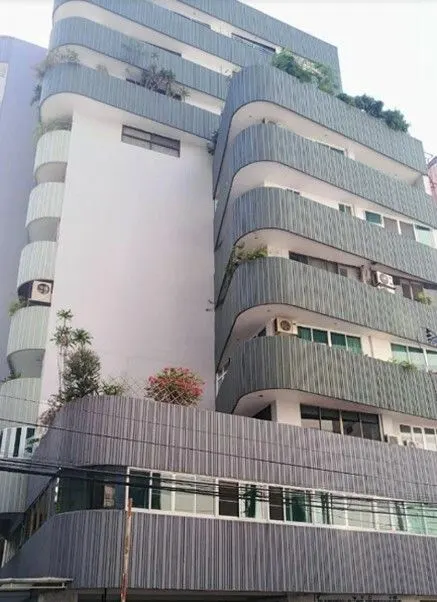 Premier Condominium