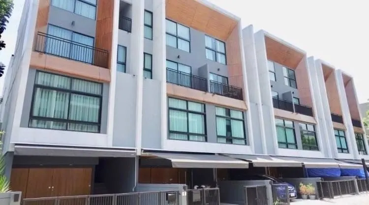 Townhouse · 3 ch. · 3 sdb · 185 m²