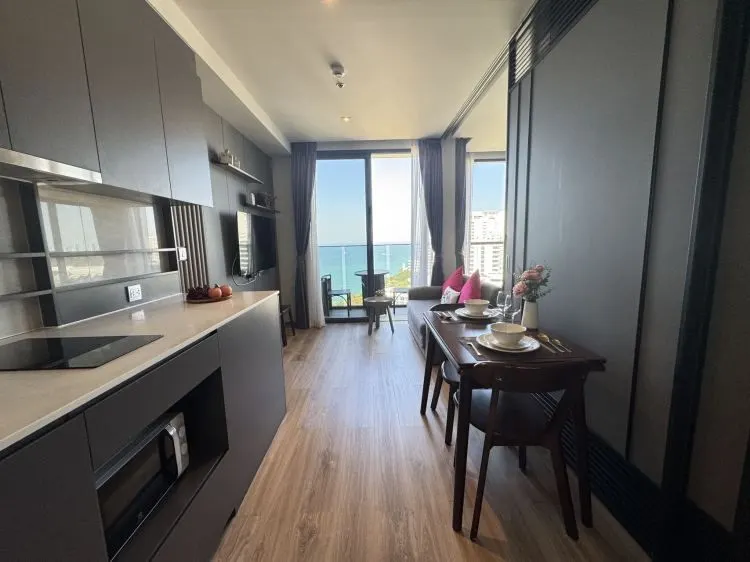 Condo · 1 室 · 1 卫 · 34 m²