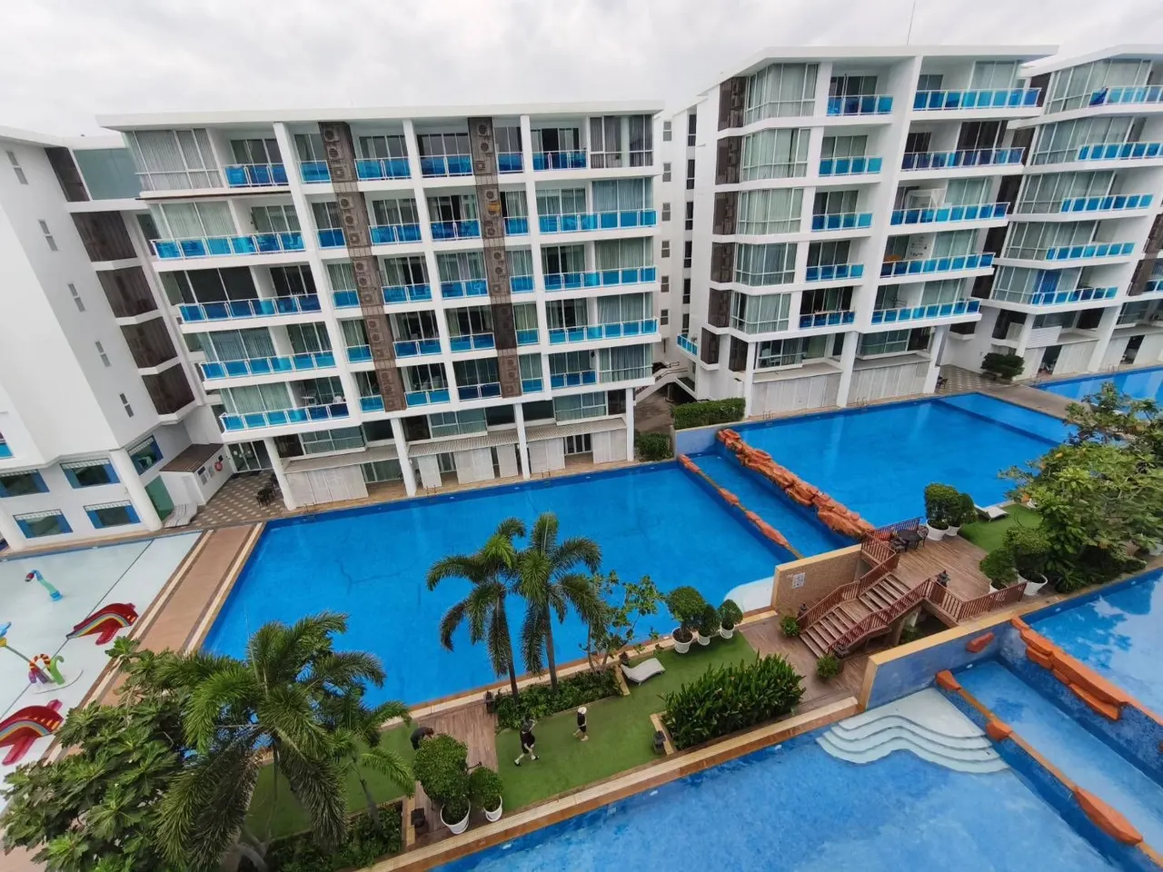 Condo · 2 室 · 2 卫 · 64 m²