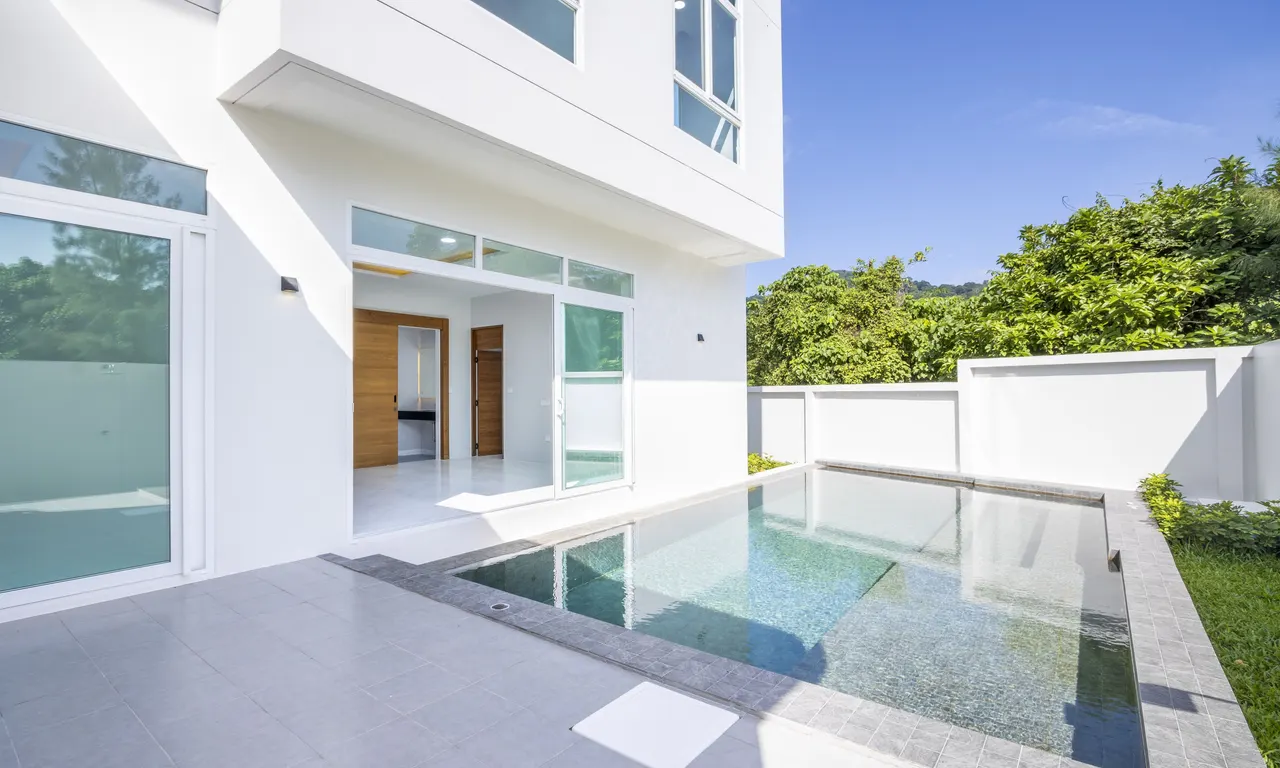 NAI VILLAS - Loch Palm Golf Course