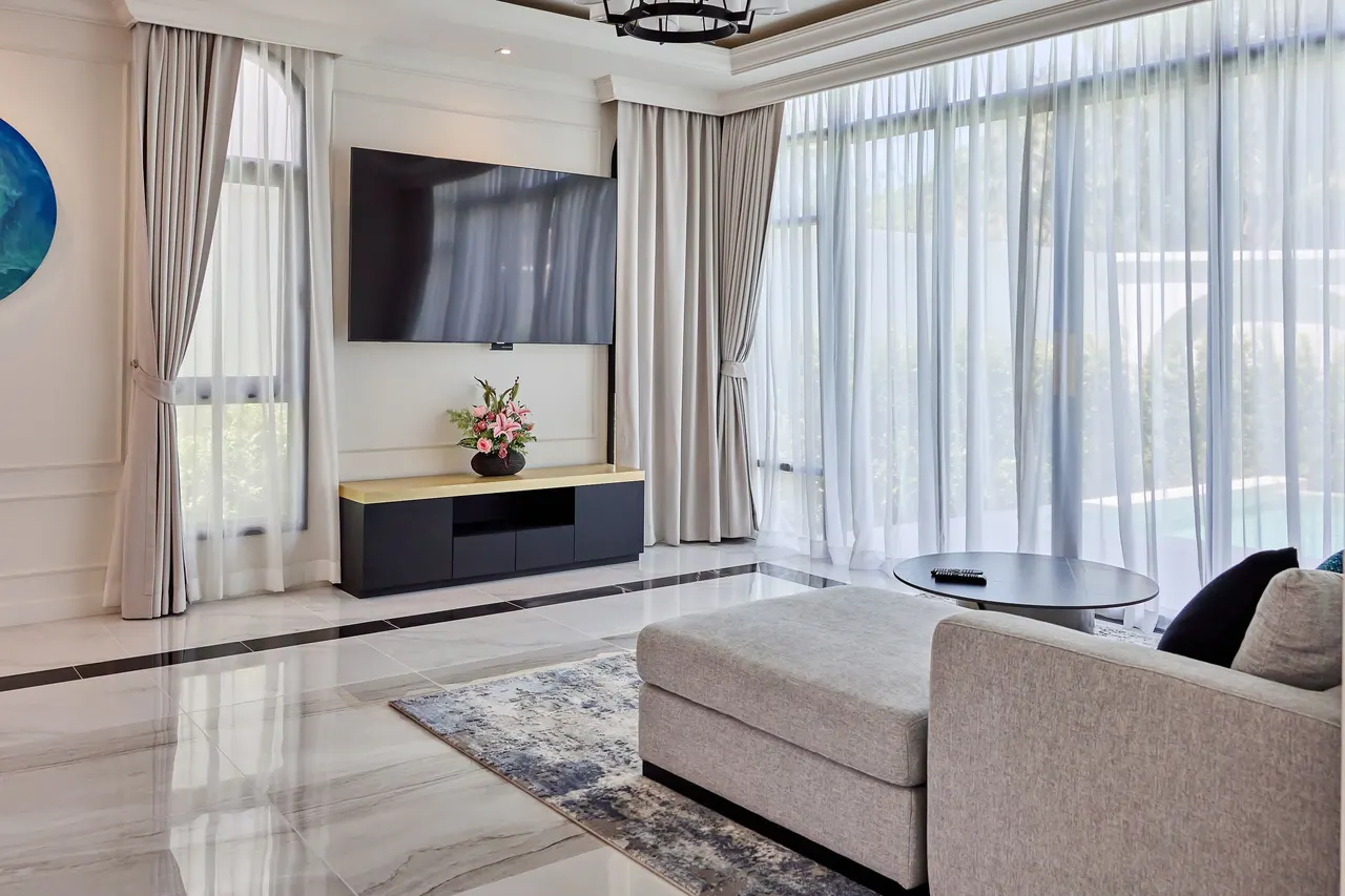 Villa · 4 ห้องนอน · 5 ห้องน้ำ · 490 m²