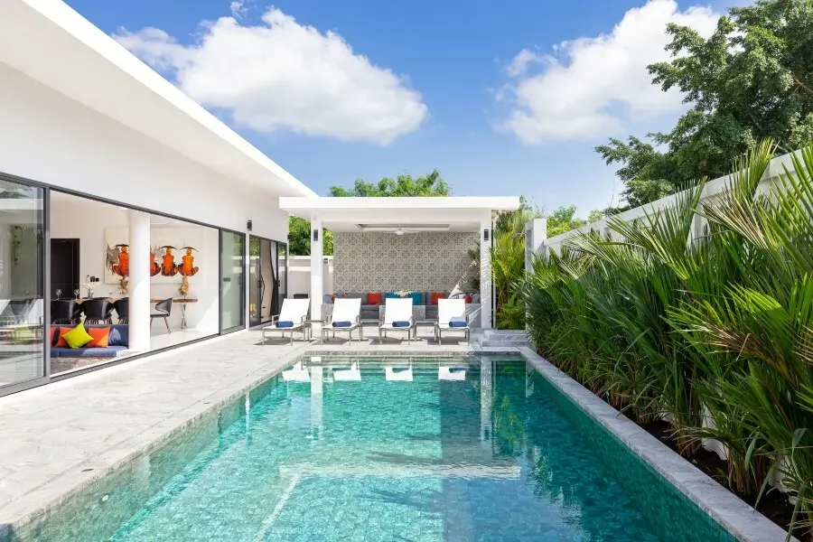 Brianna Luxuria Villas