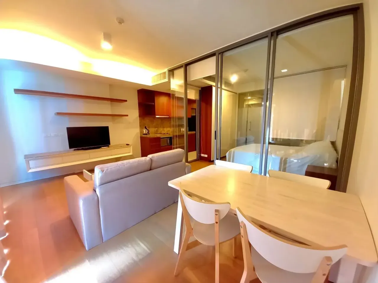 1 ch. · 1 sdb · 46 m²