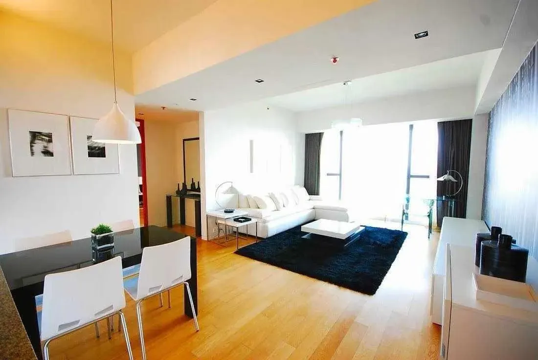 Condo · 2 bd · 2 ba · 92 m²