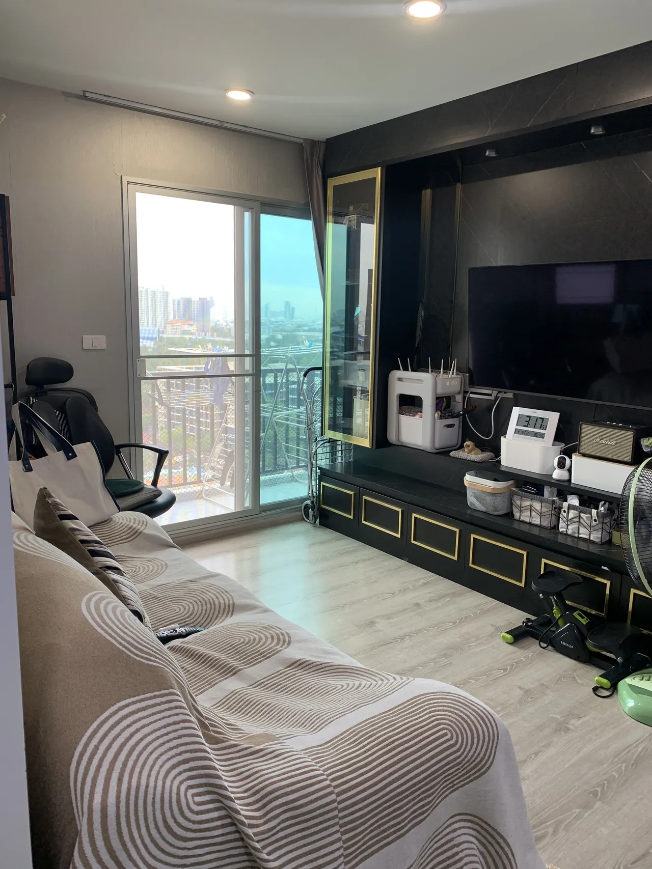 1 bd · 1 ba · 32 m²