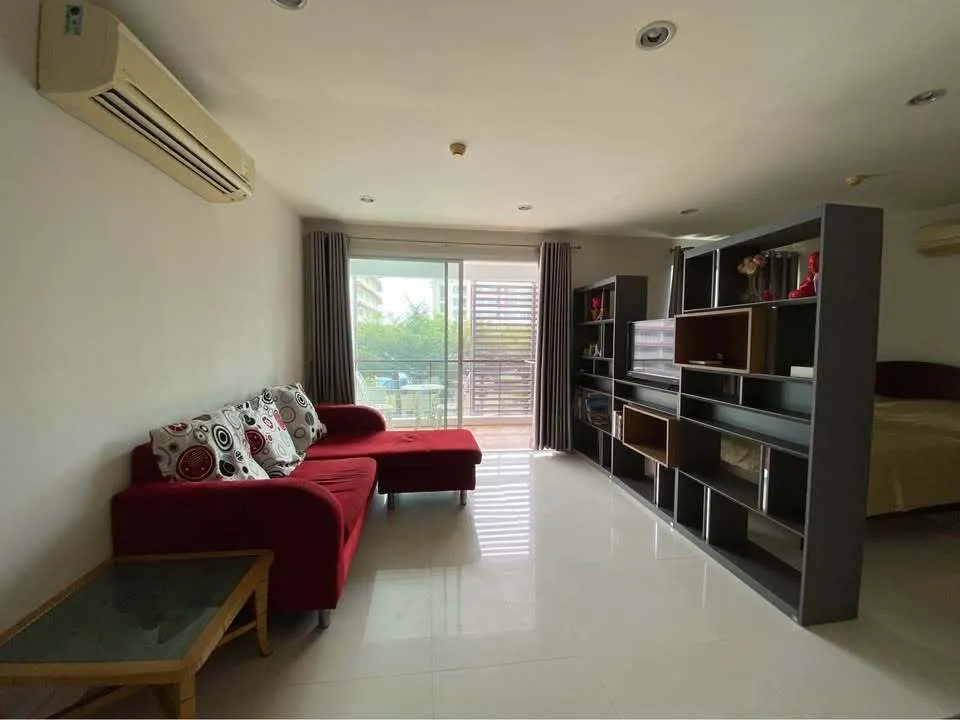 Condo · 1 bd · 1 ba · 42 m²