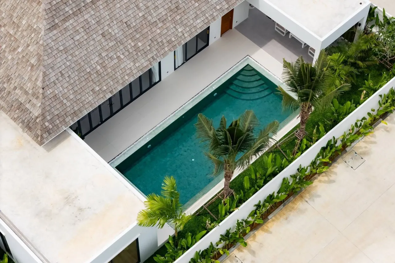 Villa · 5 ch. · 6 sdb · 733 m²
