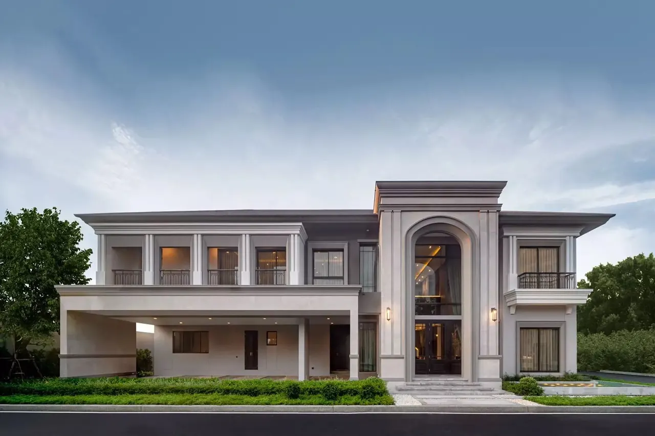 House · 4 bd · 5 ba · 423 m²