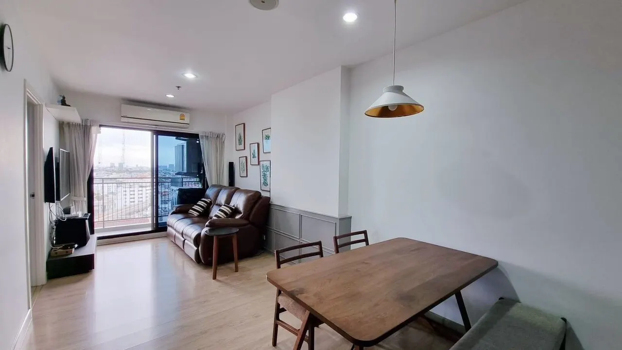 2 ห้องนอน · 1 ห้องน้ำ · 49 m²