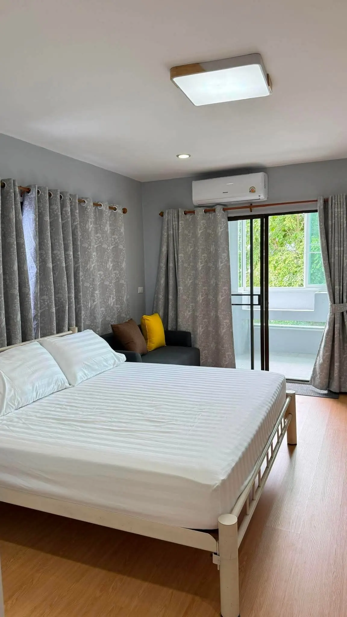 1 bd · 1 ba · 35 m²