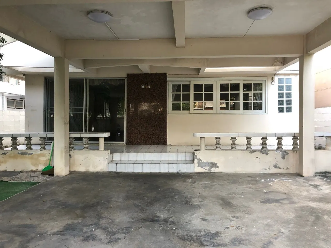 Mueang Thong 2 Phase 3 Village