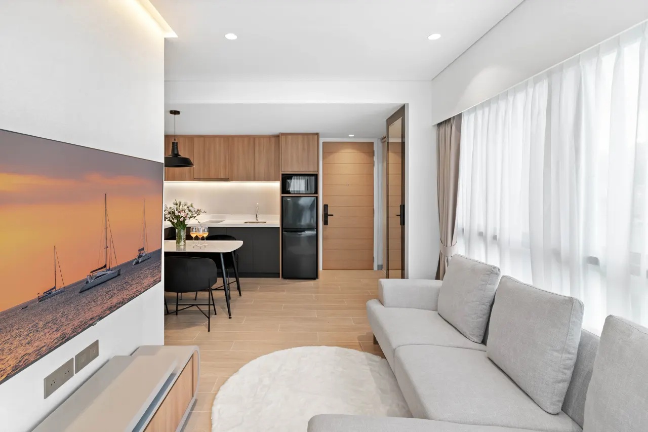 Condo · 2 bd · 2 ba · 56 m²