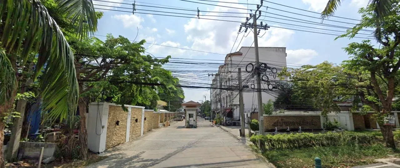 Baan Klang Muang Rama 9-Ladprao