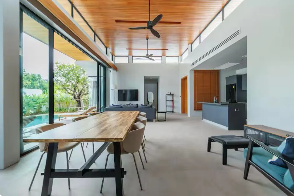 Villa · 3 室 · 3 卫 · 270 m²