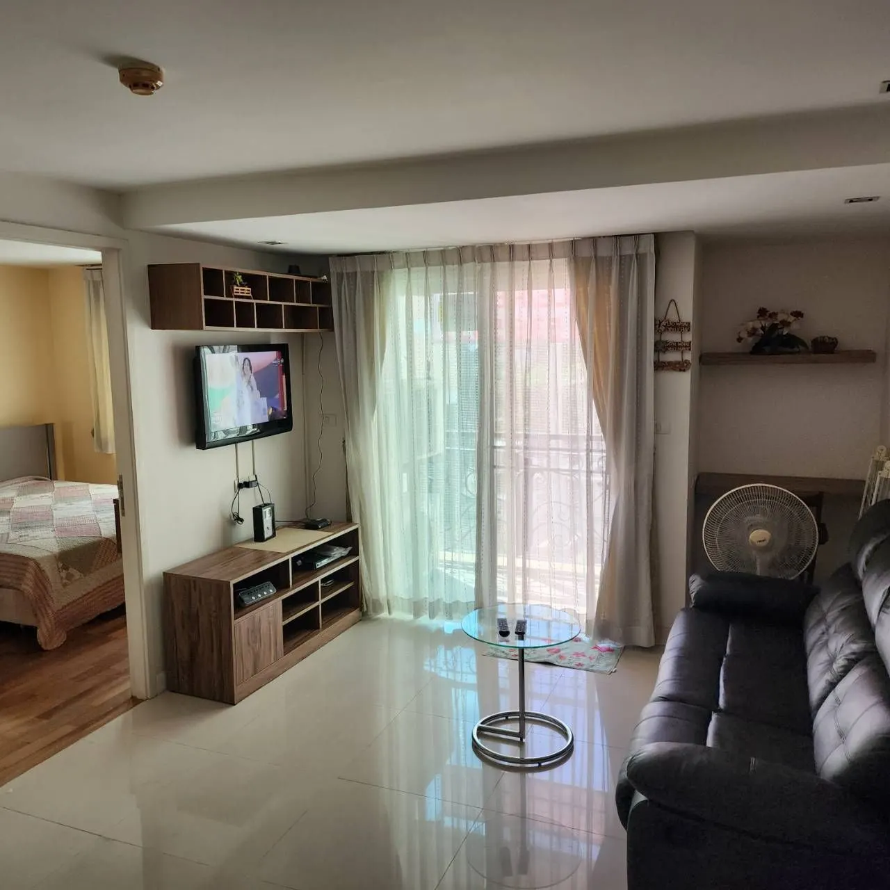 Condo · 1 室 · 1 卫 · 40 m²