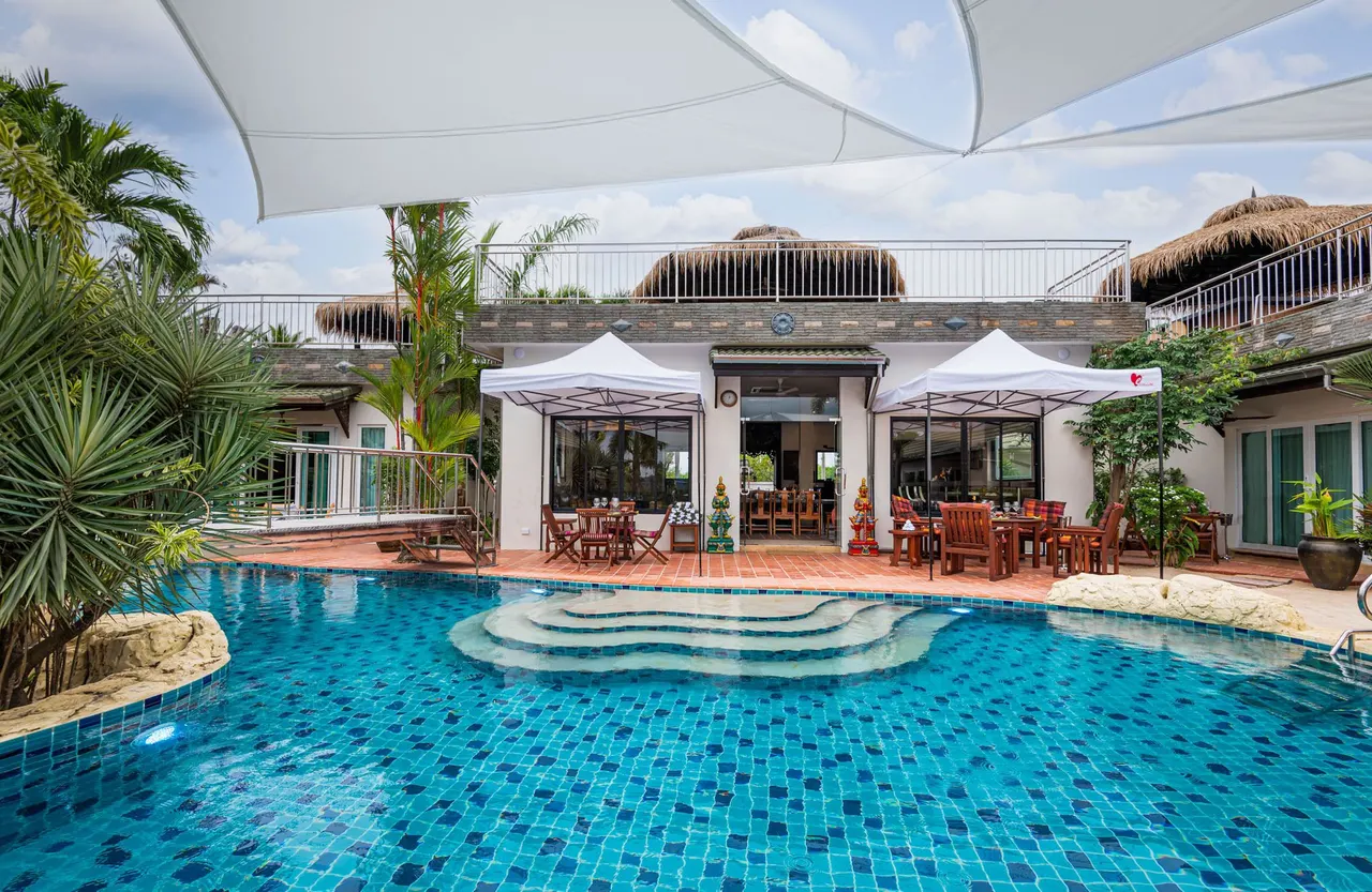 Mythos Villa