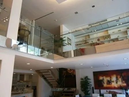 Condo · 3 室 · 4 卫 · 248 m²