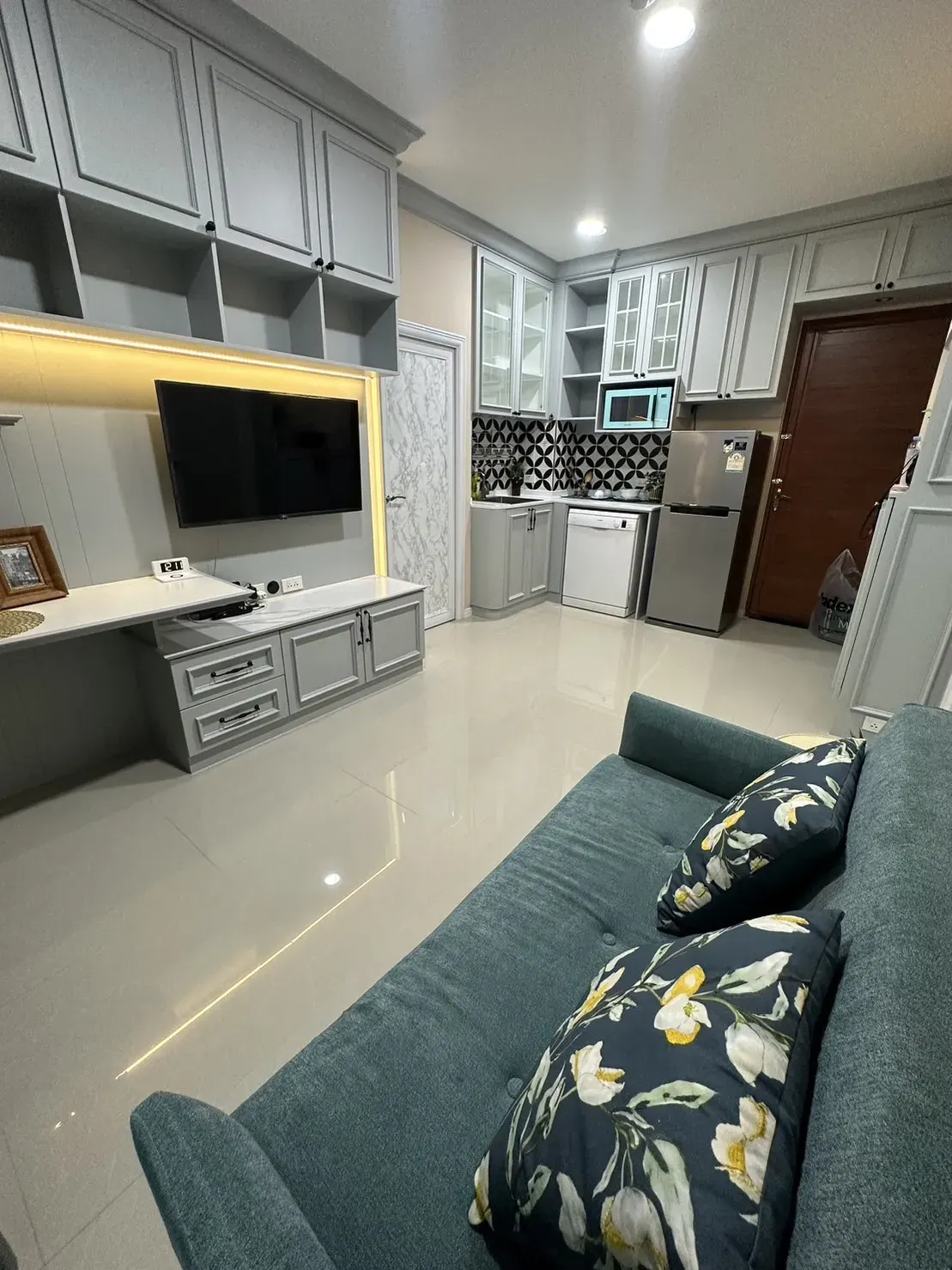 Condo · 2 bd · 2 ba · 46 m²