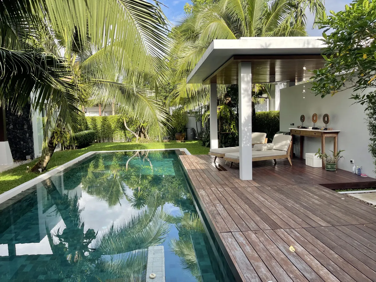 Villa · 4 室 · 5 卫 · 452 m²