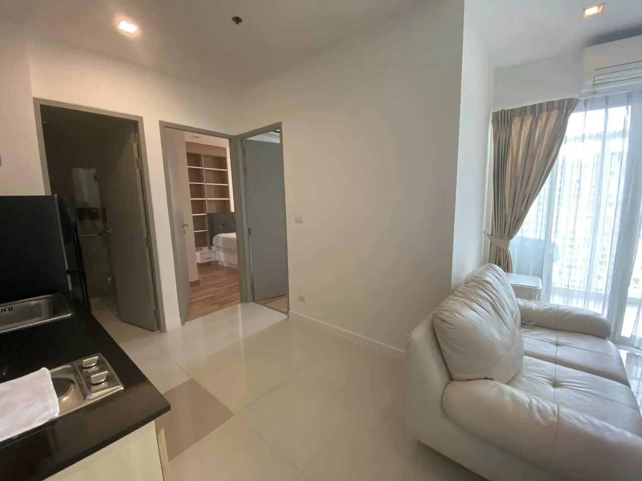 Condo · 2 室 · 1 卫 · 43 m²