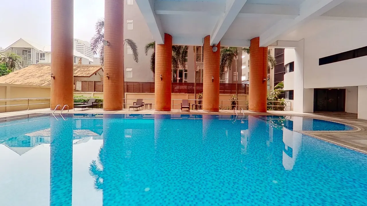 Acadamia Grand Tower