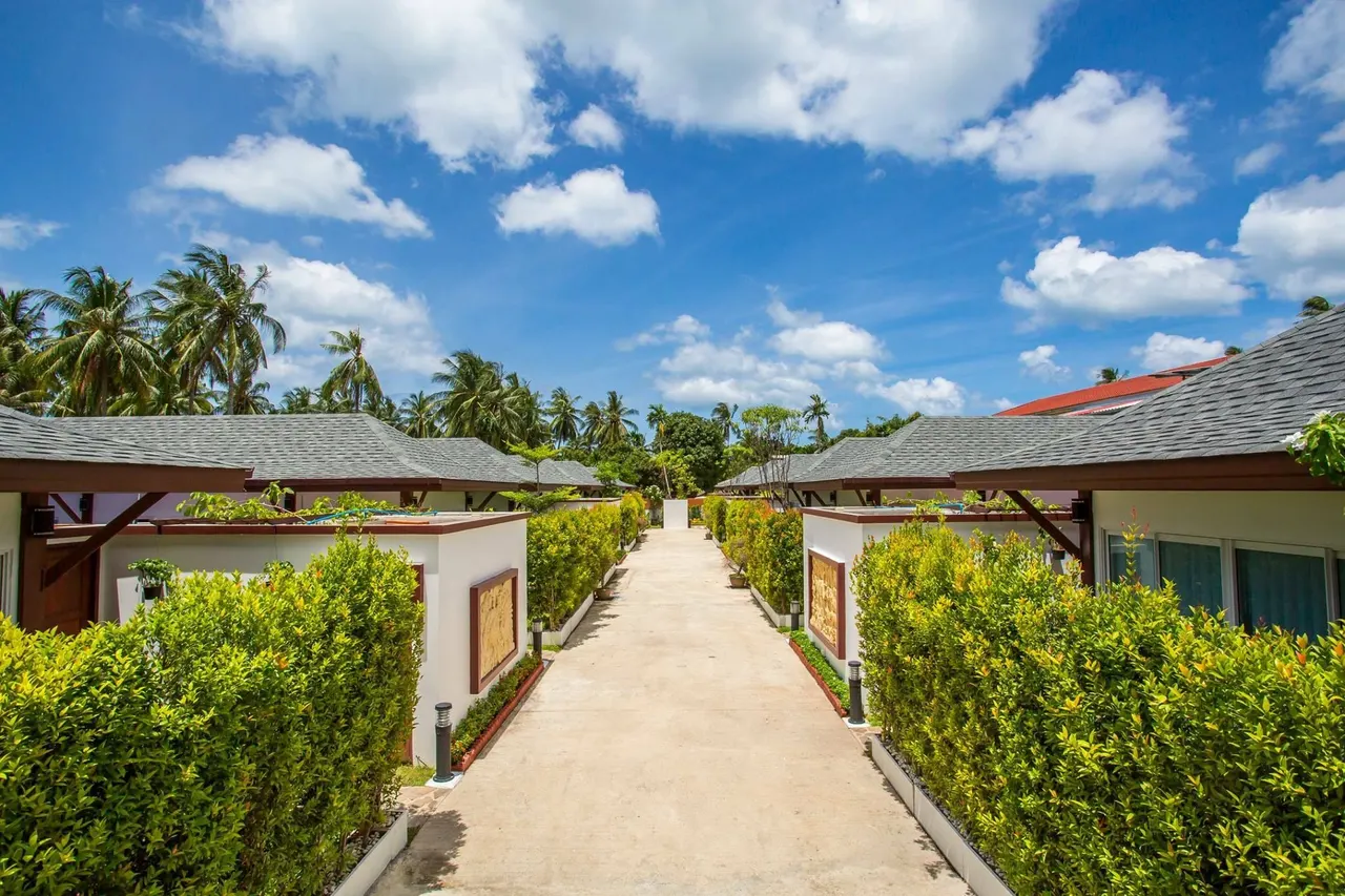 The Sun Pool Villas