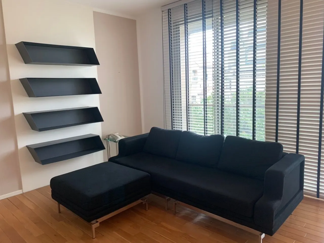 Condo · 2 bd · 2 ba · 96 m²