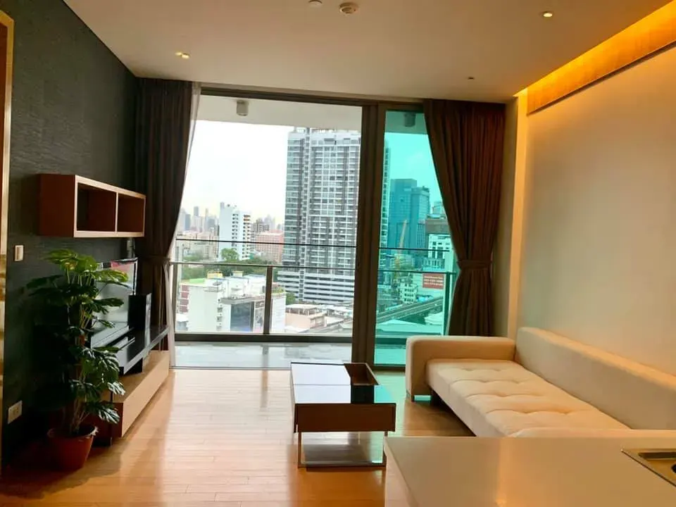 Condo · 1 室 · 1 卫 · 56 m²