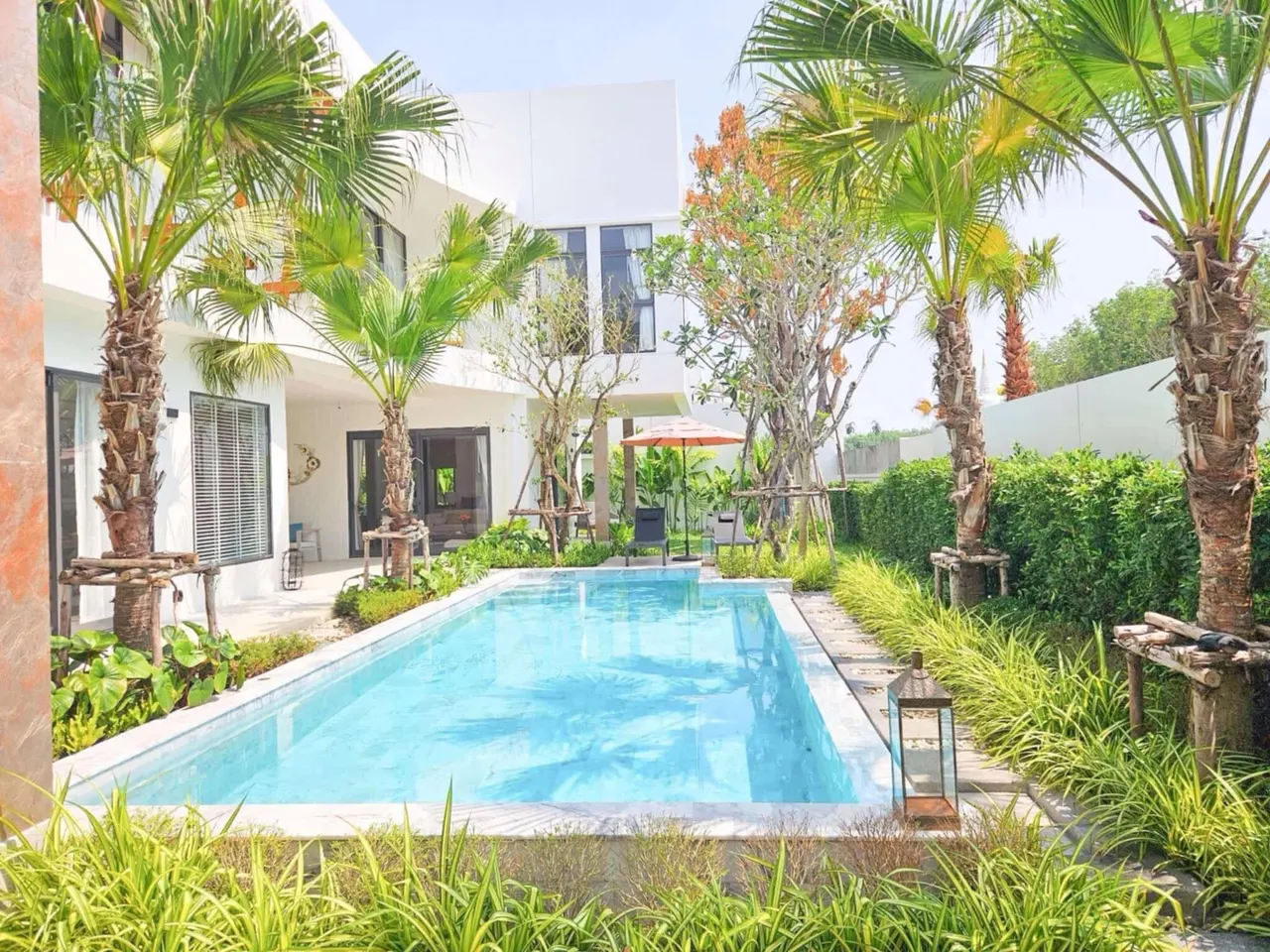 Villa · 3 室 · 4 卫 · 415 m²