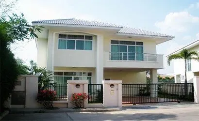 Baan Prueksiri