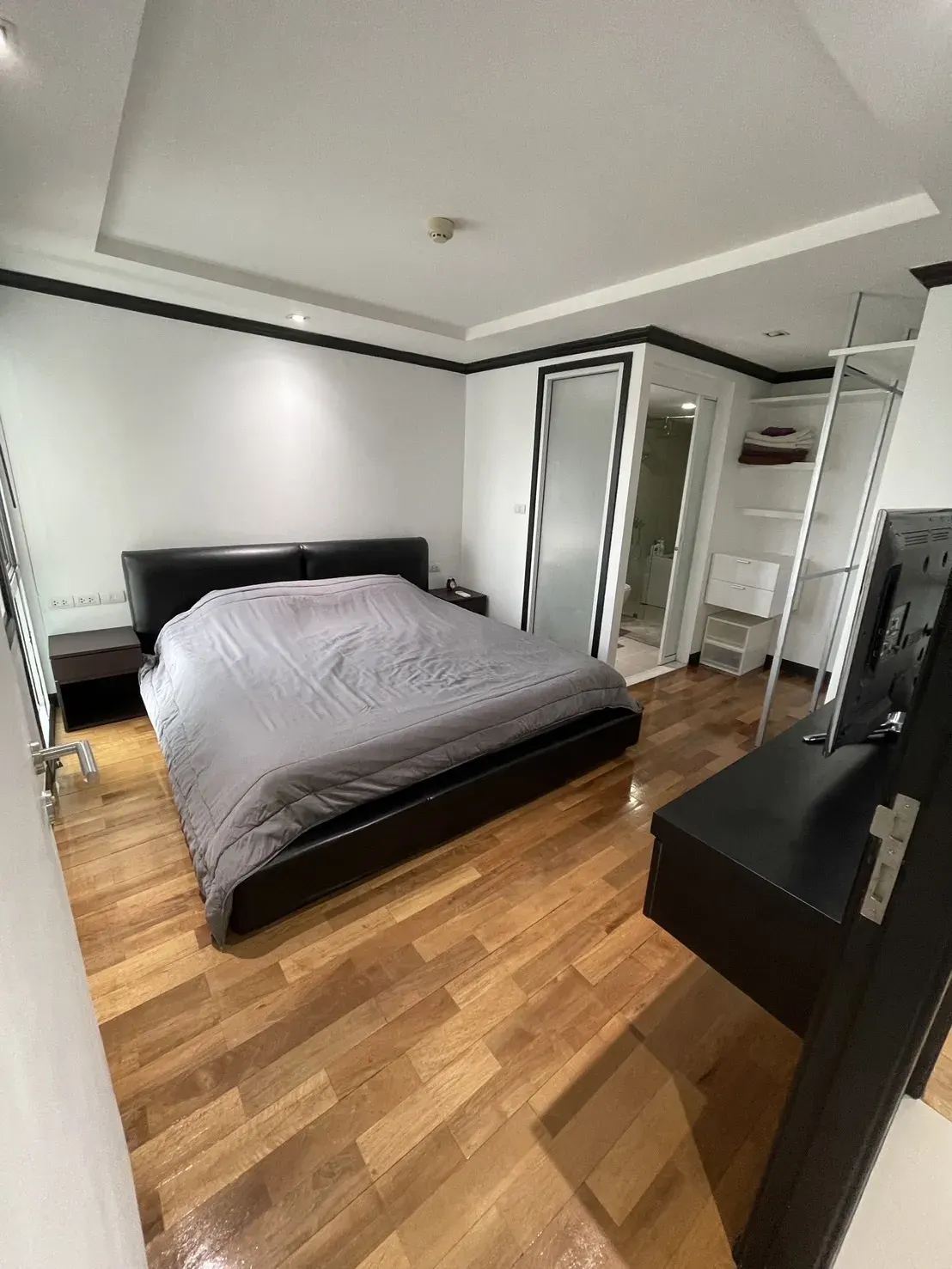Condo · 2 室 · 2 卫 · 70 m²