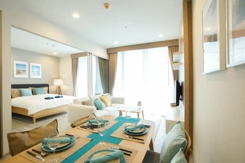 Condo · 1 室 · 1 卫 · 53 m²