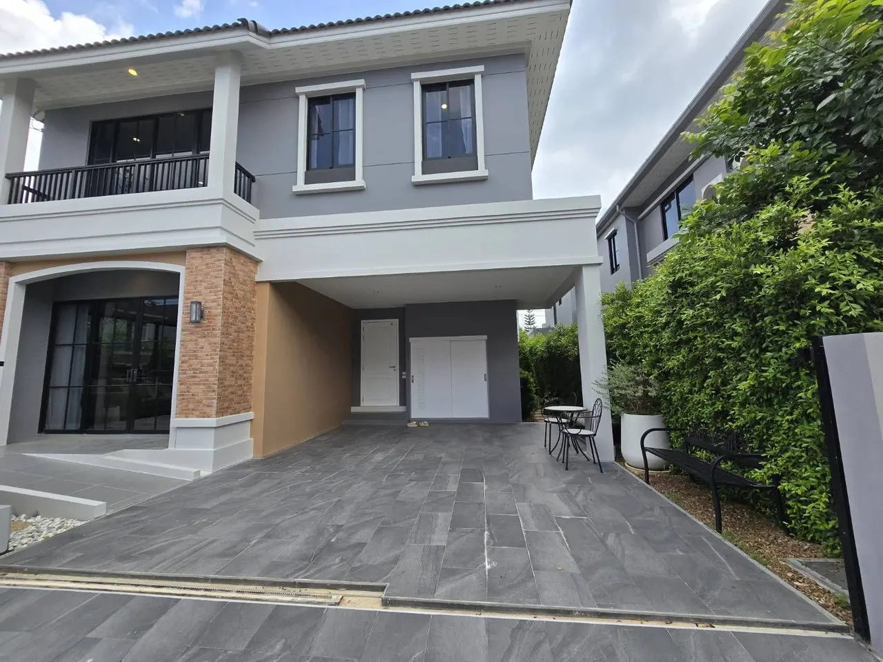House · 3 ห้องนอน · 3 ห้องน้ำ · 178 m²