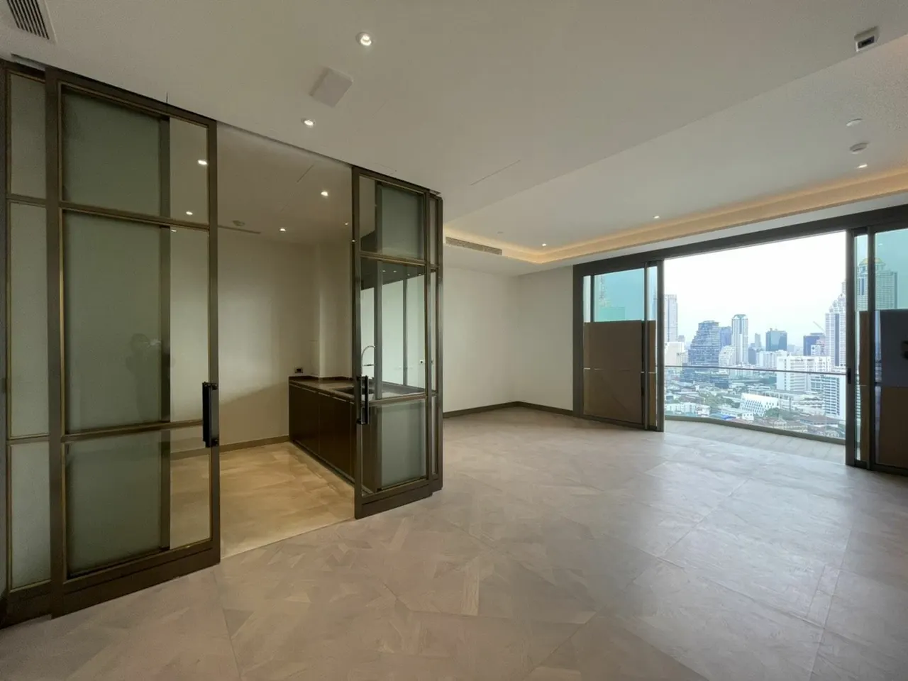 Condo · 2 ห้องนอน · 2 ห้องน้ำ · 152 m²
