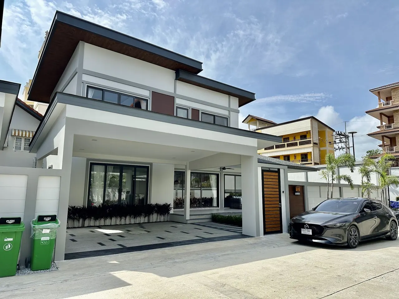 Villa · 4 ch. · 5 sdb · 250 m²