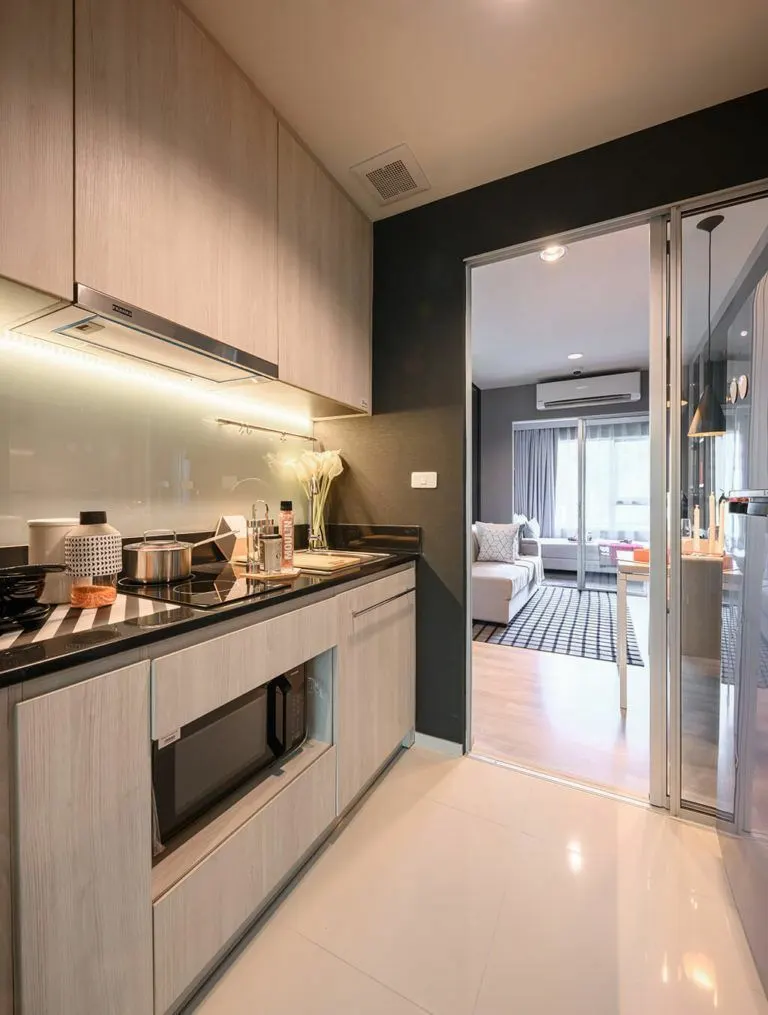 Condo · 1 室 · 1 卫 · 28 m²