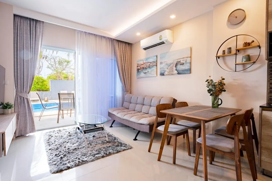 Condo · 1 bd · 1 ba · 54 m²